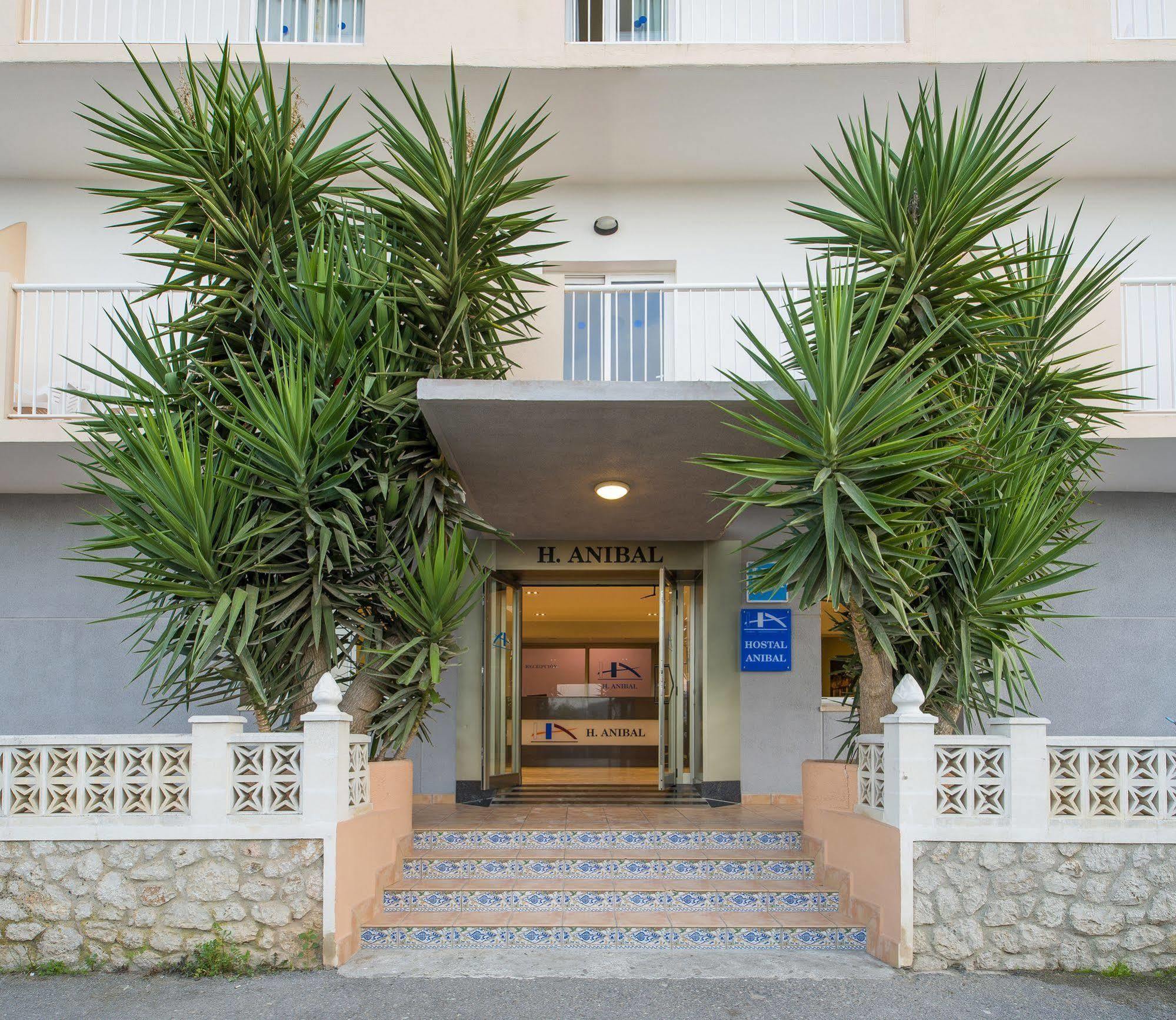 Hostal Anibal - Ab Group San Antonio  Exterior photo
